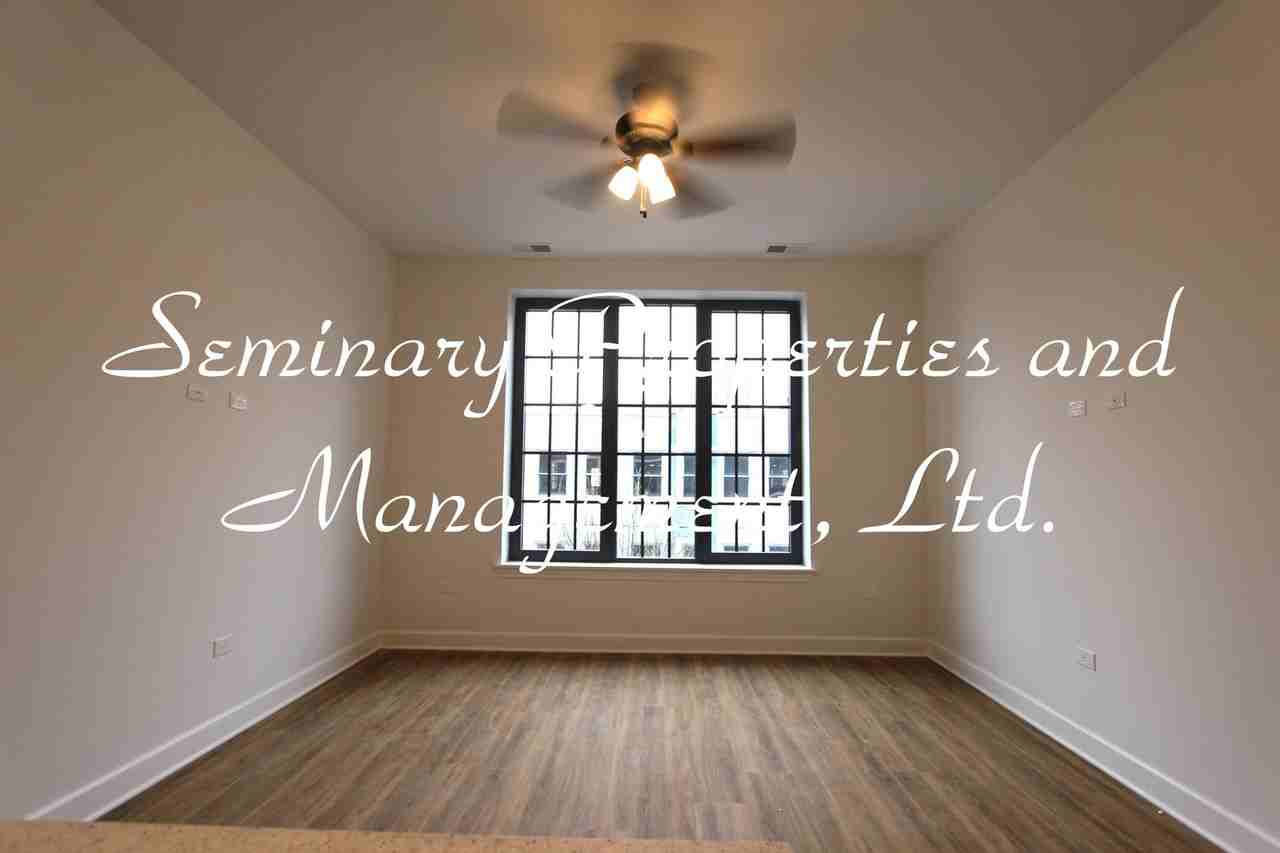 3160 N Broadway - Photo 3 of 50