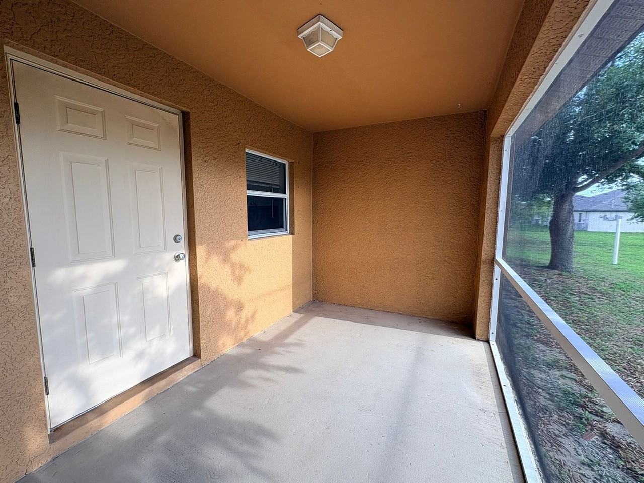 3824 Sw 8th Pl - Photo 7 of 17