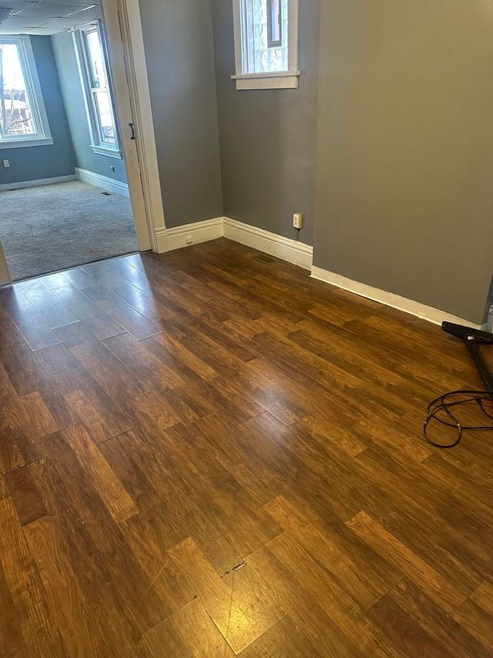 208 Mckinley St - Photo 3 of 9