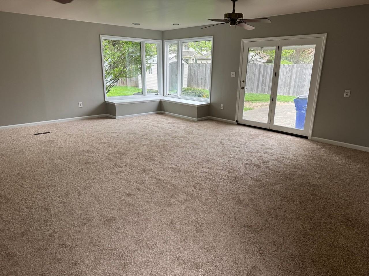 1837 Elmwood Ave - Photo 7 of 30