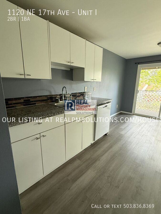 1120 Ne 17th Ave #I - Photo 5 of 33