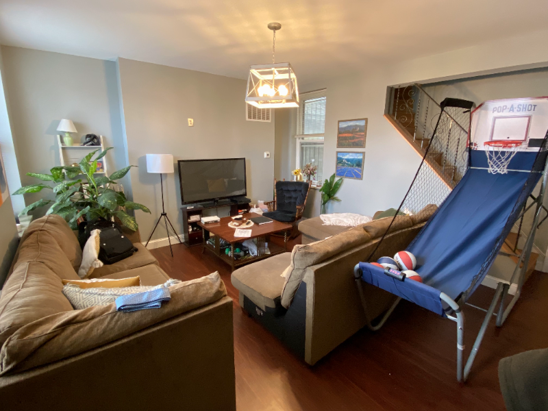 910 Winter St - Photo 4 of 14