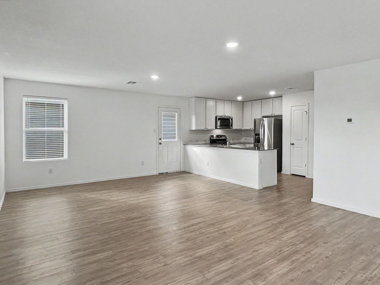 14623 Bolinger Ml - Photo 3 of 20
