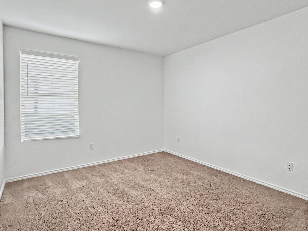 14623 Bolinger Ml - Photo 7 of 20