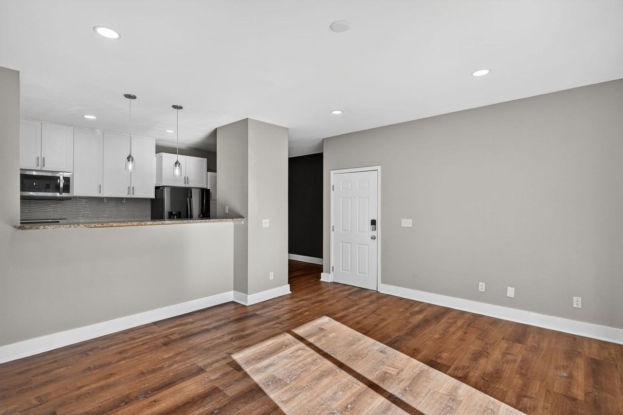 10784 W 63rd Pl