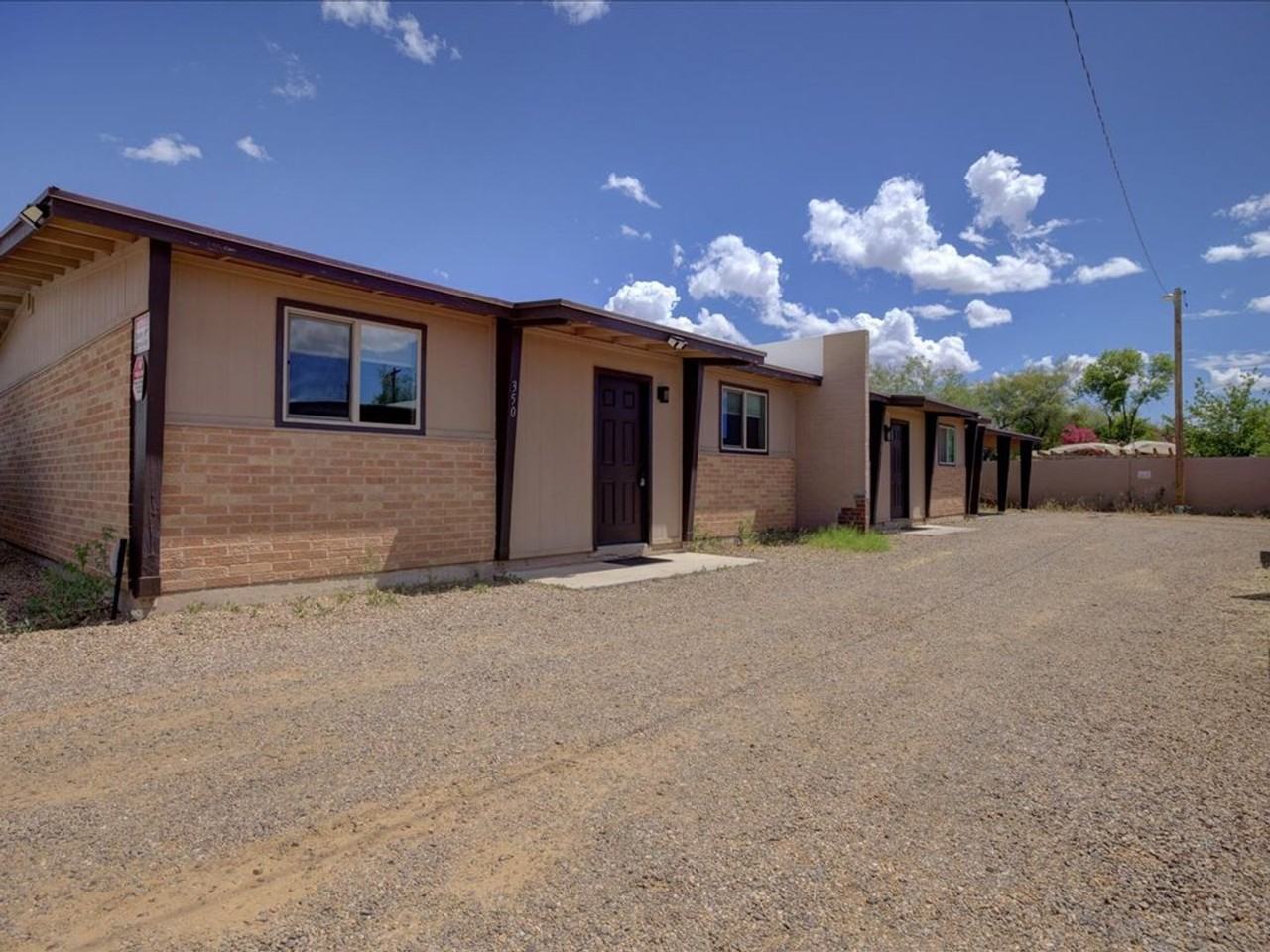 350 E Glenn St - Photo 2 of 18