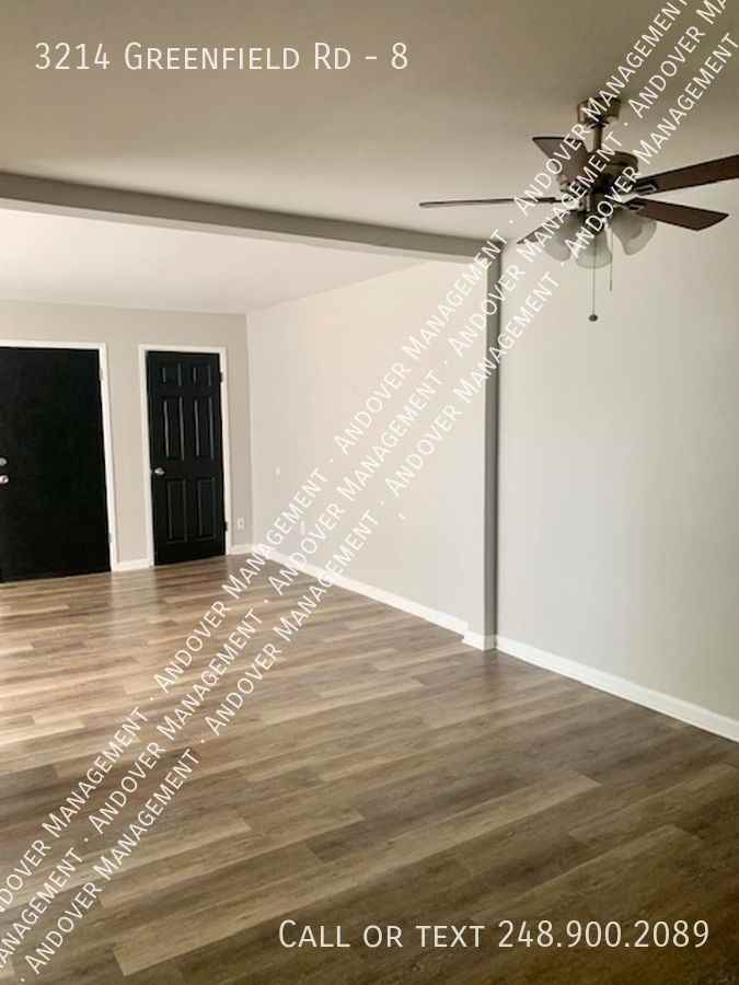 3214 Greenfield Rd #8 - Photo 7 of 8