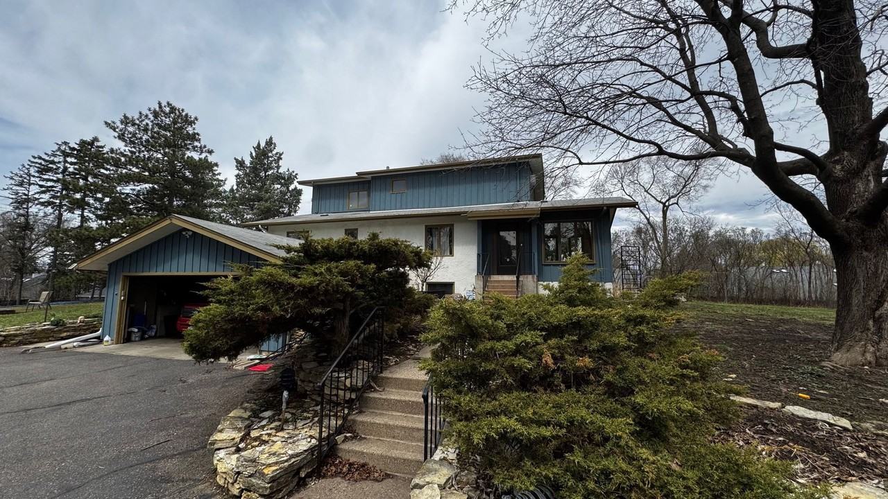 1787 Lexington Ave S - Photo 2 of 33