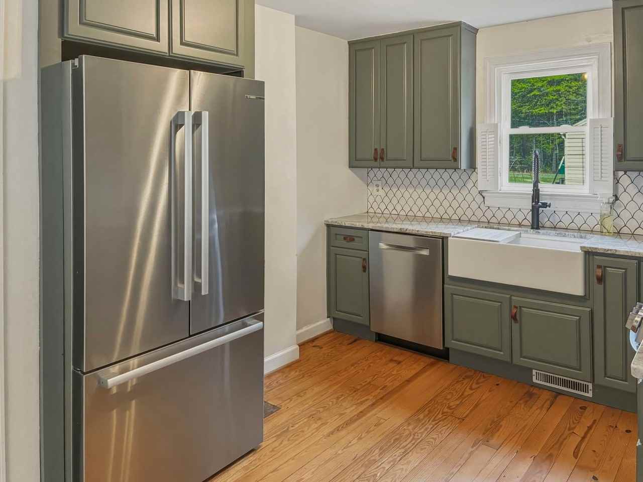 8255 Varina Rd - Photo 7 of 21