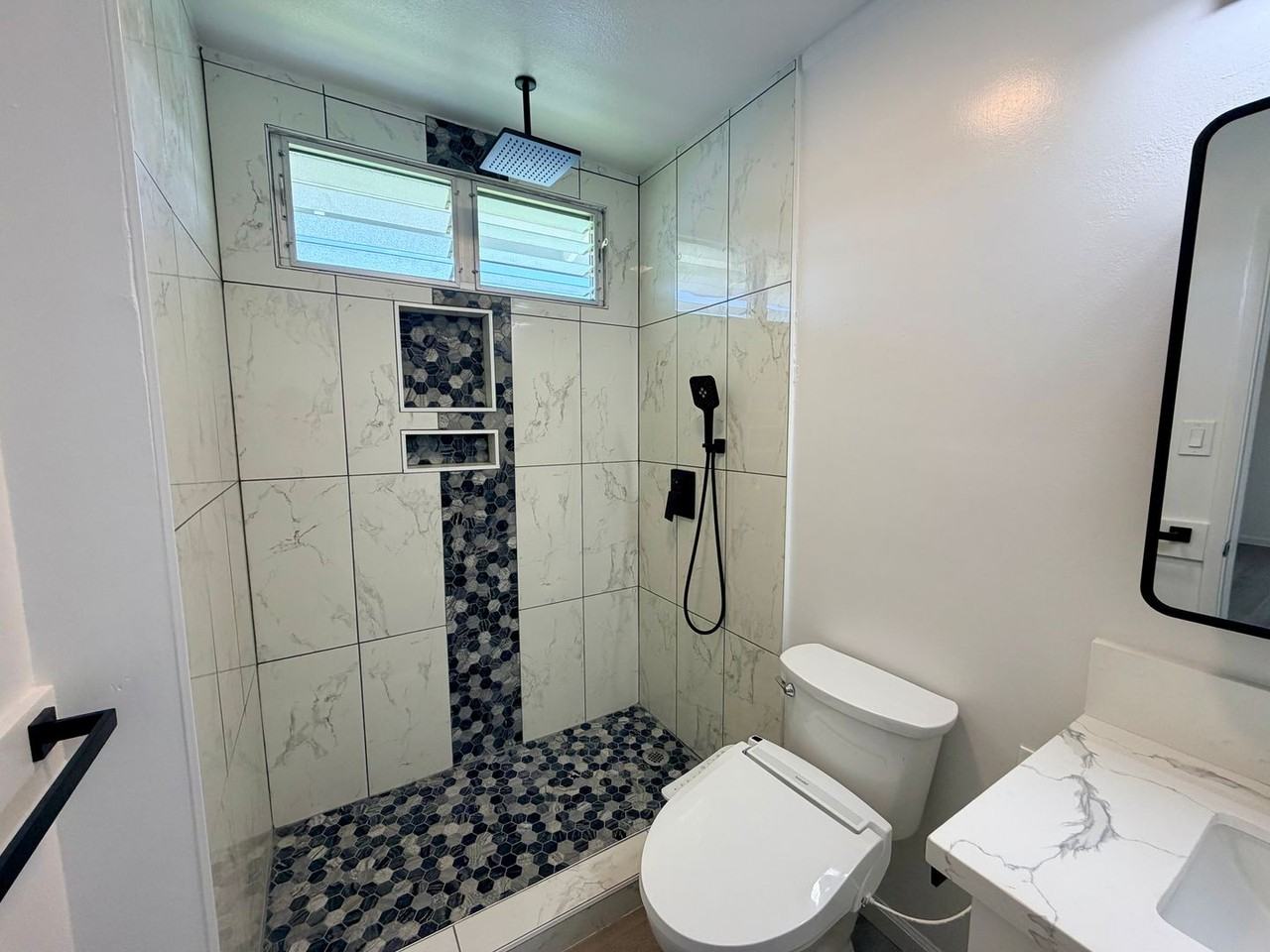 98-1327 Hoohiki St - Photo 6 of 33