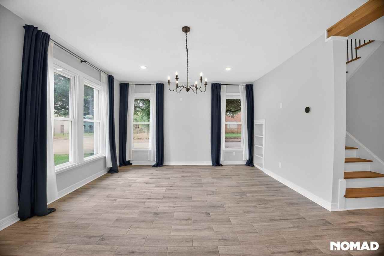 2403 Arbor St - Photo 3 of 30