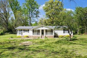 featured image of 4705 Pearl Rd