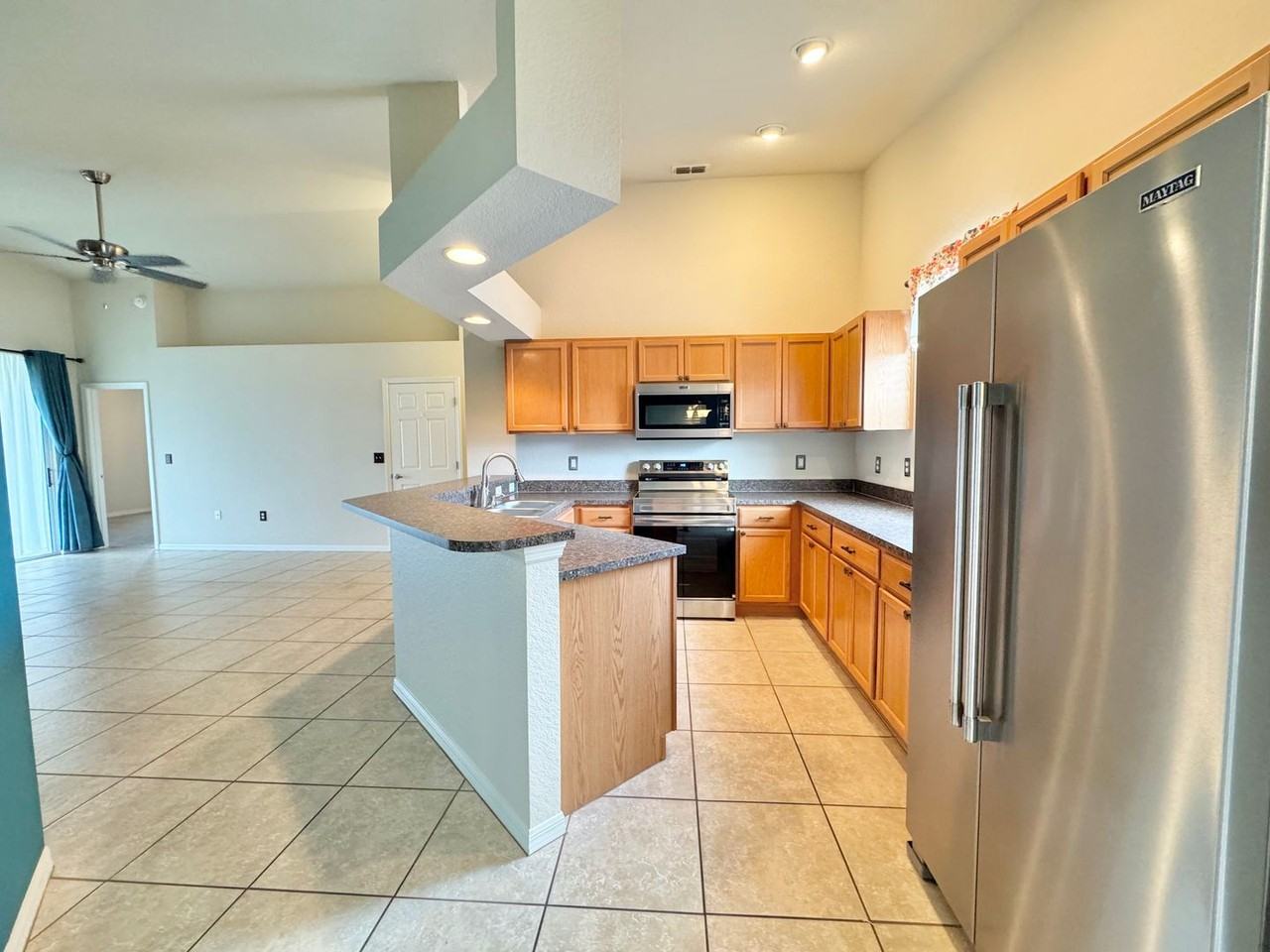 4741 Mandolin Loop - Photo 6 of 40