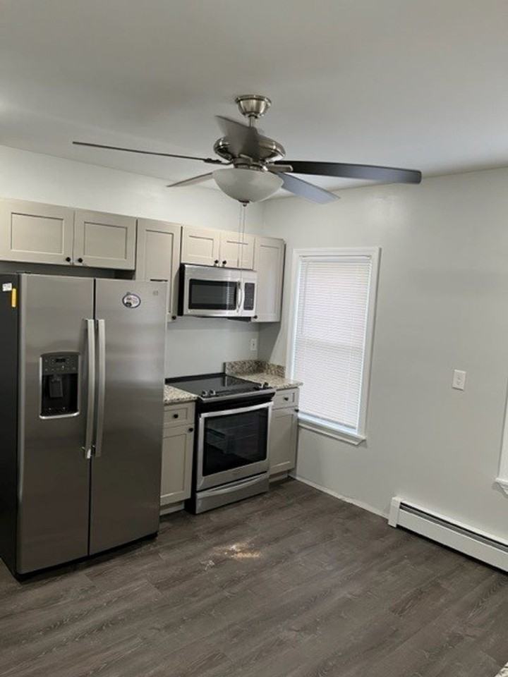 94 Westland St - Photo 2 of 12