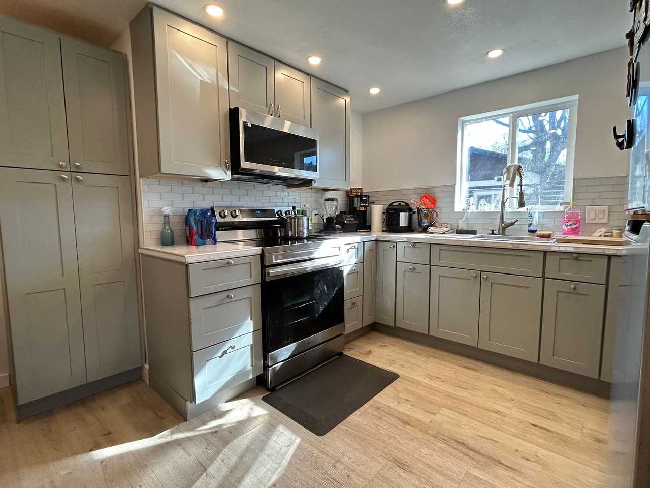 515 S Meridian Rd - Photo 5 of 21