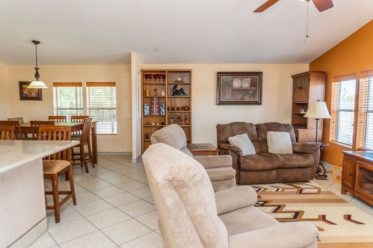 10772 S Williams Ave - Photo 3 of 29