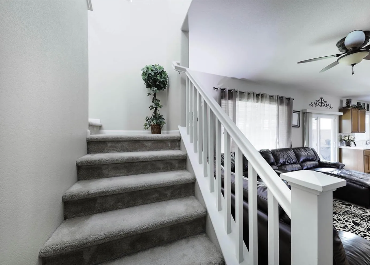 5421 Tejon Ridge Ct - Photo 7 of 21