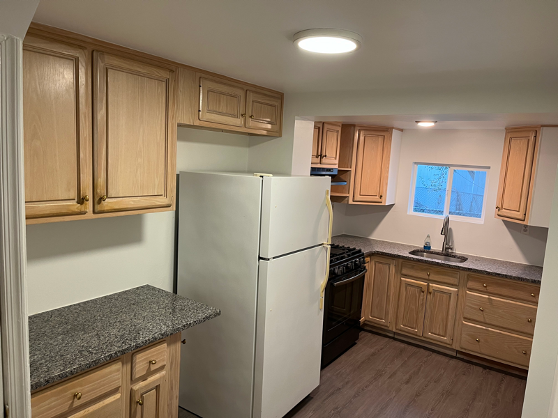 1406 Morton Ave - Photo 3 of 8