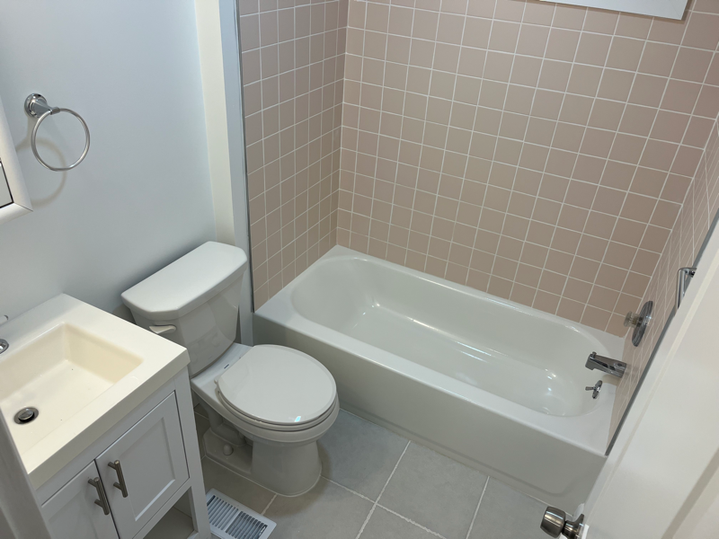 1406 Morton Ave - Photo 4 of 8