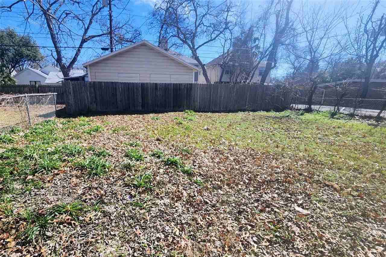 4505 Avenue A - Photo 2 of 11