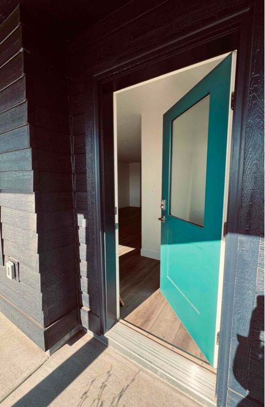 3210 Sykes Dr - Photo 2 of 21