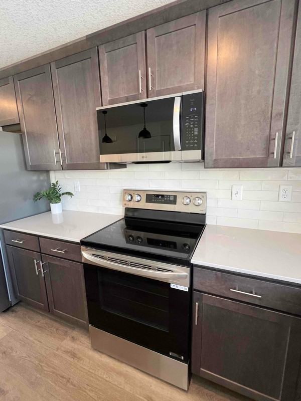 3210 Sykes Dr - Photo 7 of 21