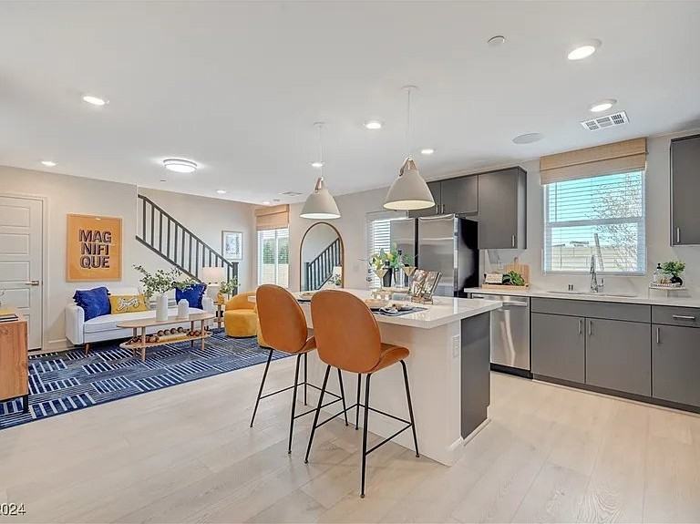 915 Cadence View Way - Photo 3 of 45