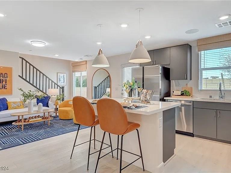 915 Cadence View Way - Photo 4 of 45