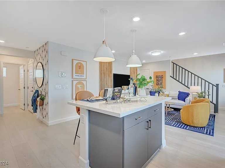 915 Cadence View Way - Photo 5 of 45