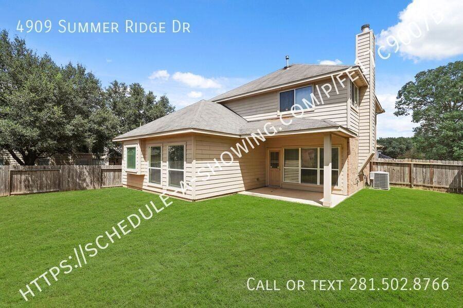 4909 Summer Ridge Dr - Photo 4 of 22