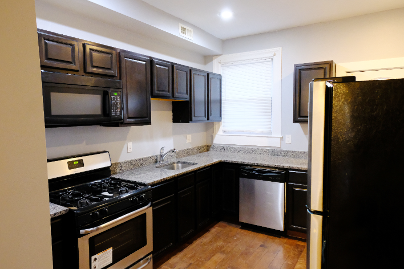 514 Radnor Ave - Photo 4 of 14