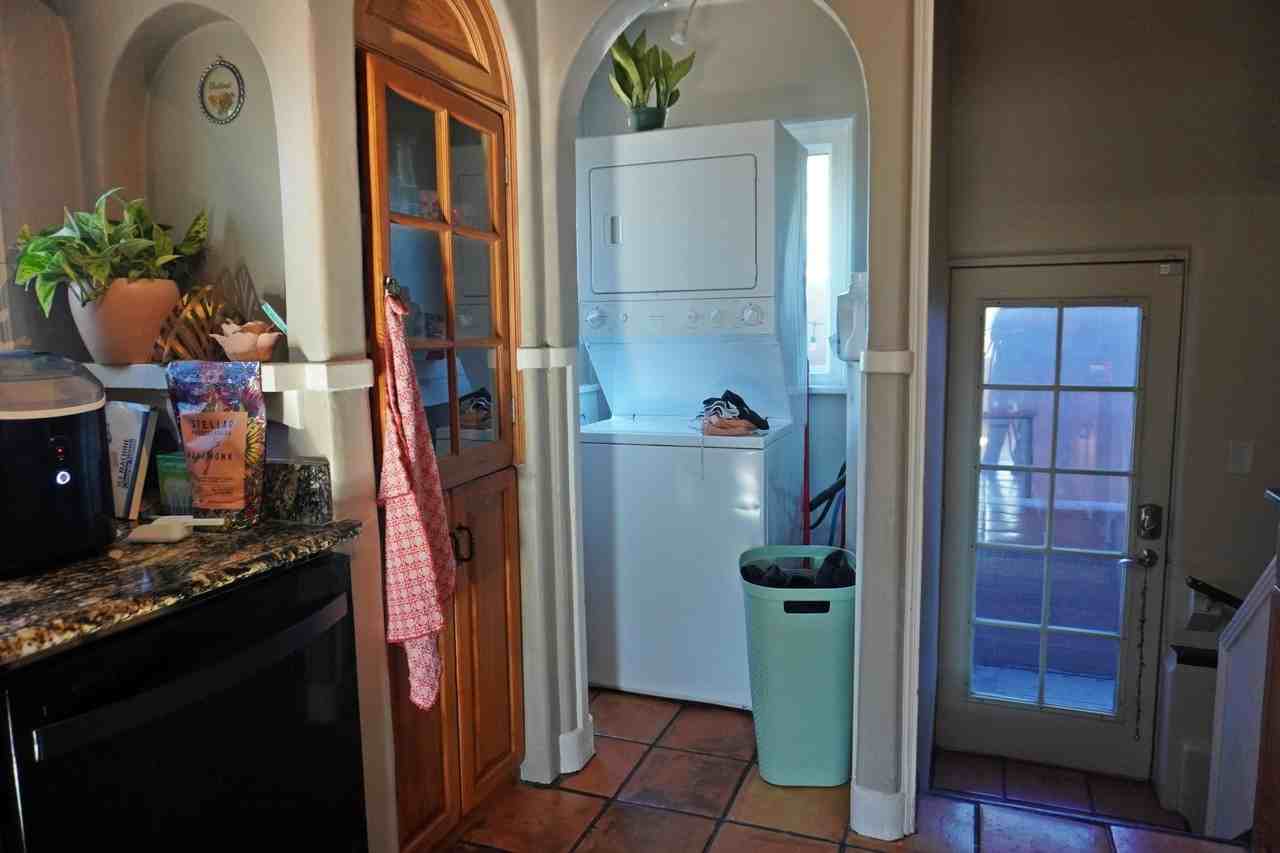 131 N Hancock Ave #131 - Photo 6 of 11