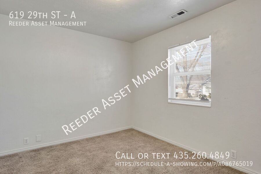 619 29th St #A - Photo 5 of 23