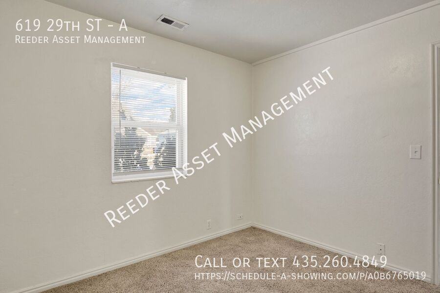 619 29th St #A - Photo 5 of 18