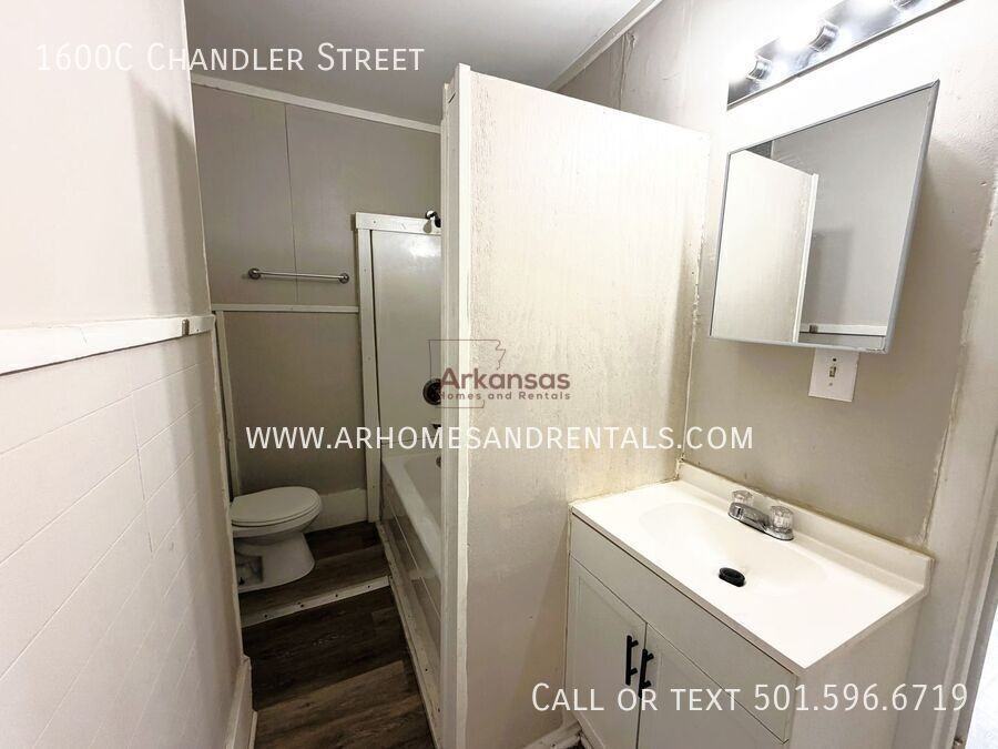 1600C Chandler St - Photo 5 of 9