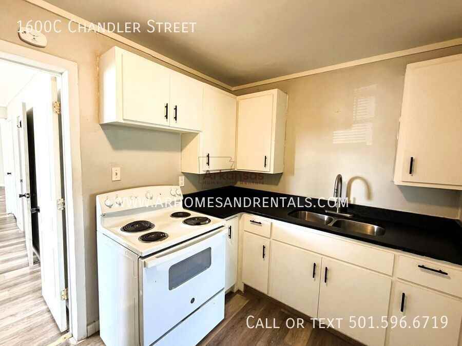 1600C Chandler St - Photo 6 of 9