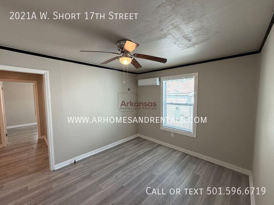 2021 W Short 17th St Apt A - Photo 3 of 9