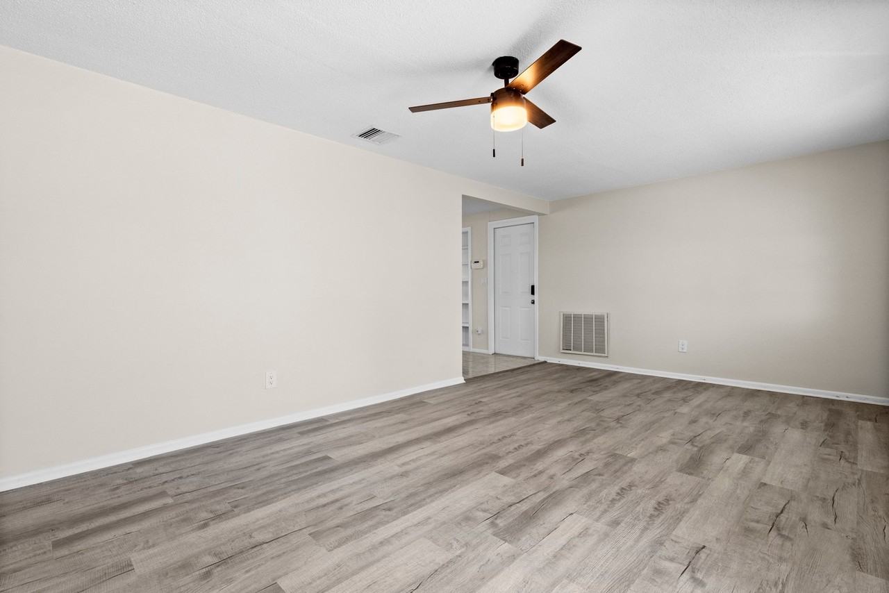 2509 Sweetwood Dr - Photo 7 of 19