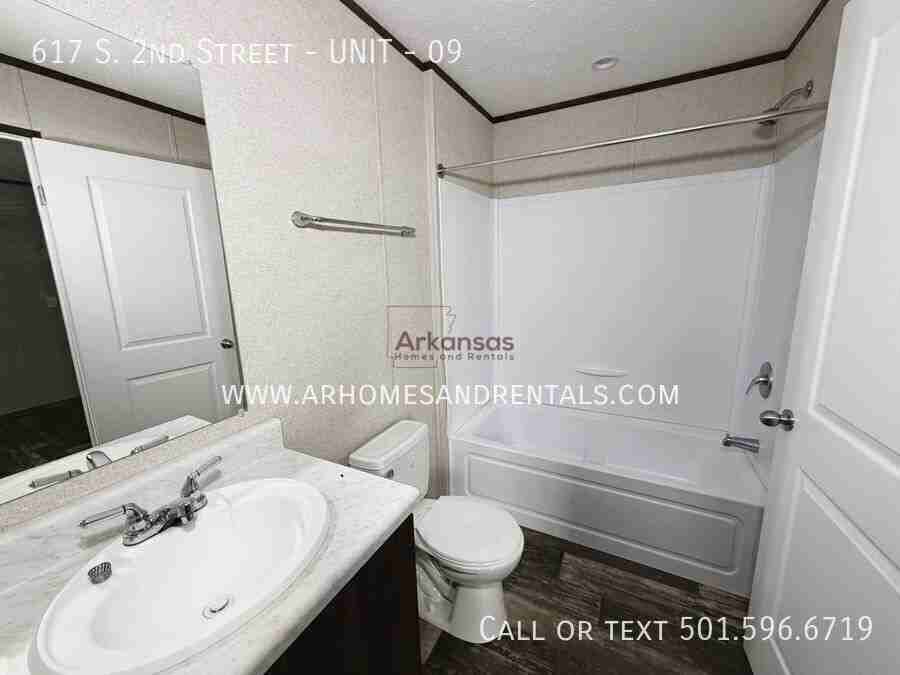 617 S 2nd St #09 - Photo 5 of 12