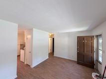 538 Royce St #6C - Photo 1 of 1