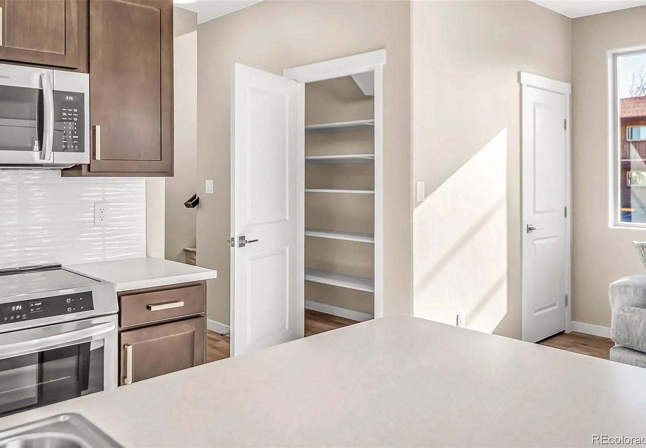 1290 N 13th St - Photo 6 of 13