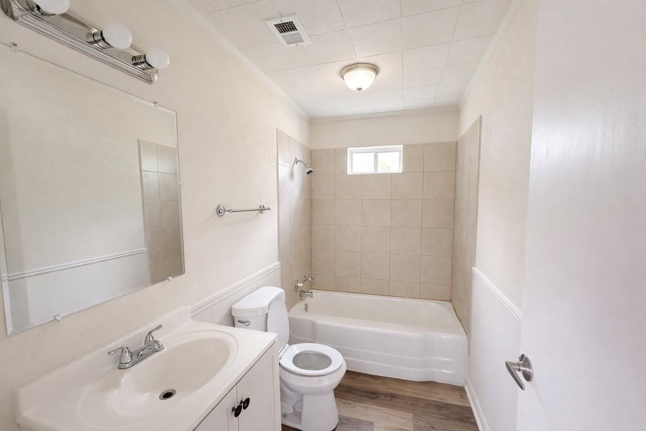 413 Bolliger Blvd - Photo 5 of 7