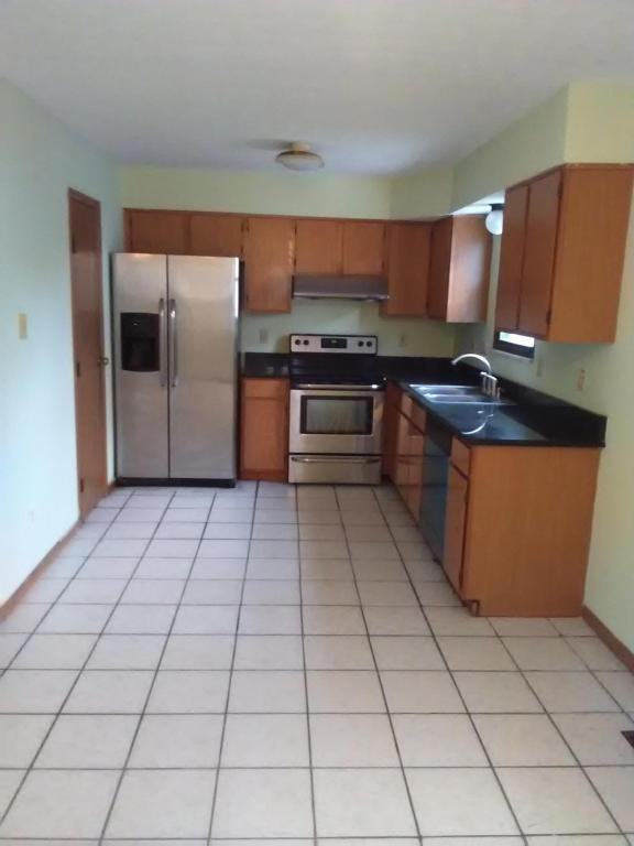 8024 Worthington Lake Dr - Photo 3 of 17