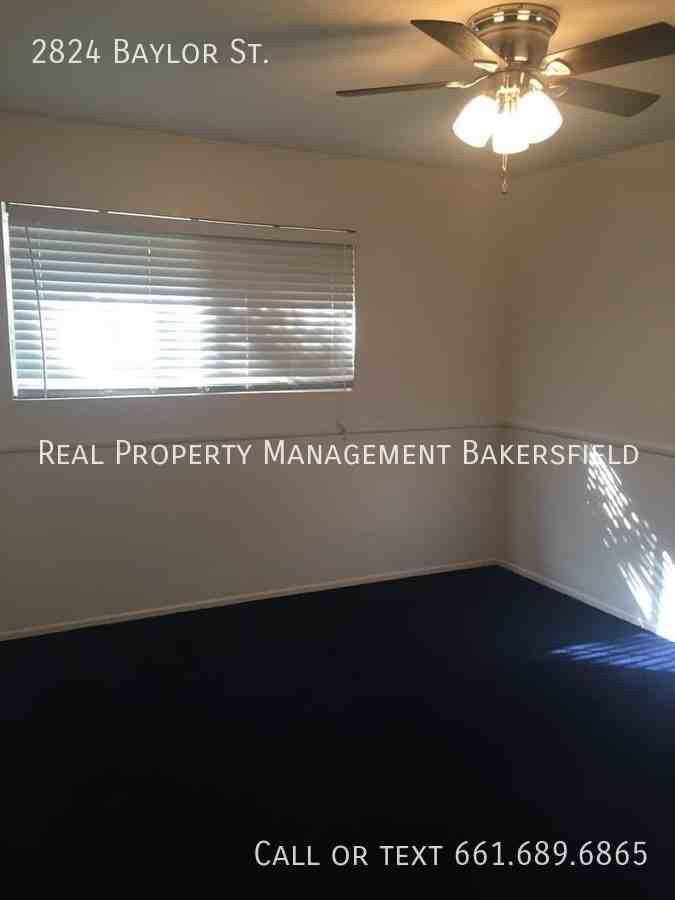 2824 Baylor St - Photo 6 of 15