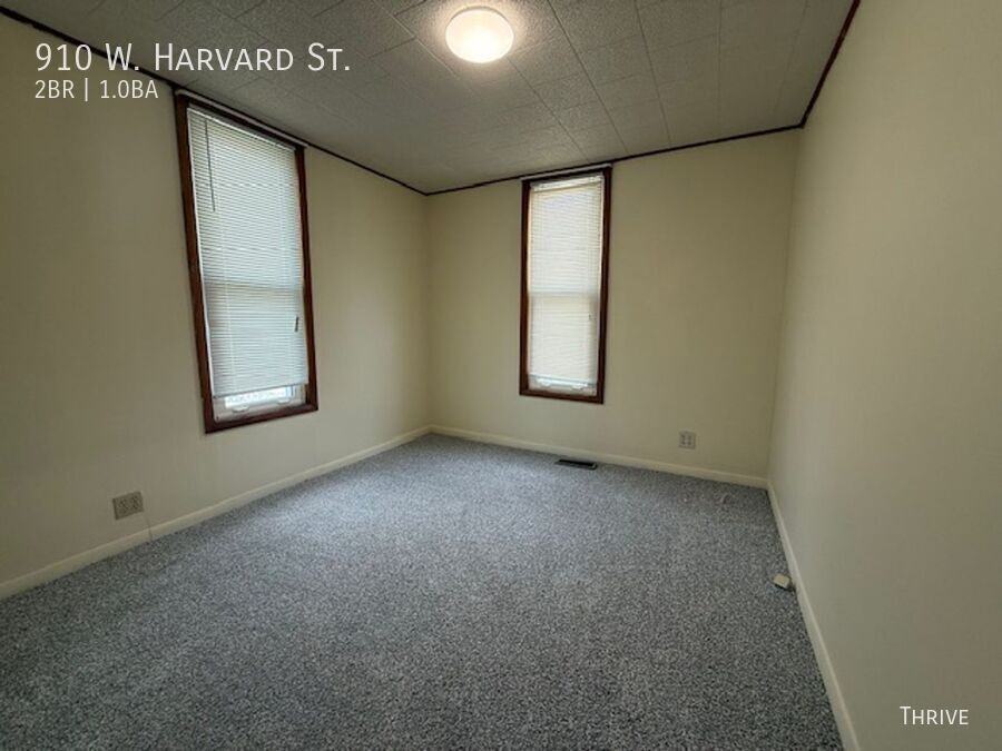 910 W Harvard St - Photo 6 of 10