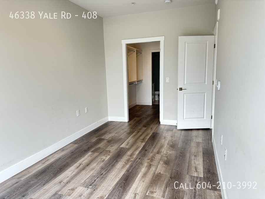 46338 Yale Rd #408 - Photo 4 of 12