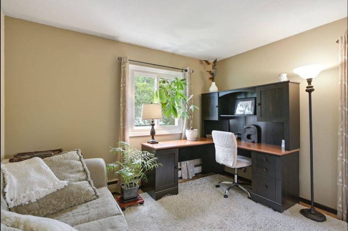 8017 33rd Pl N - Photo 4 of 7