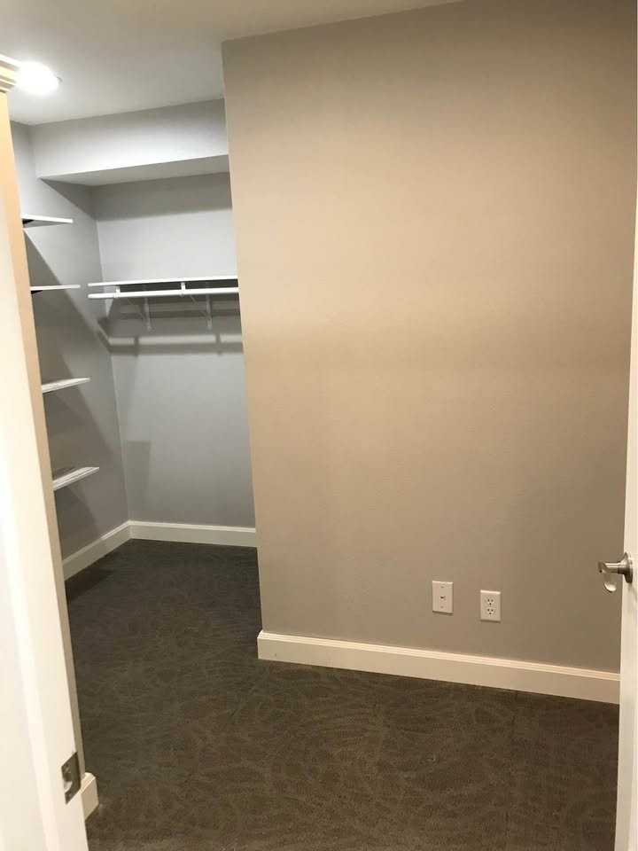 406 S Howard St - Photo 3 of 8