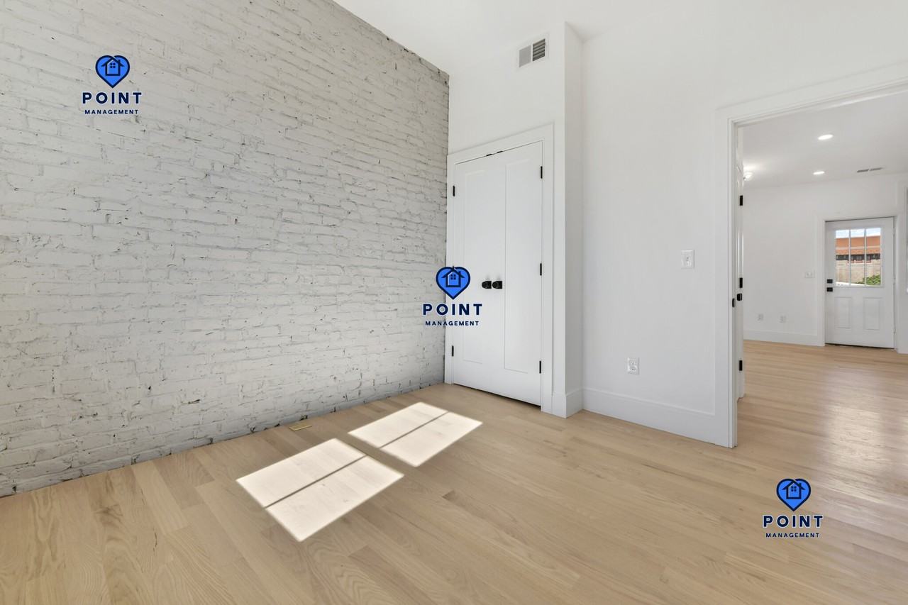 86 Chelsea - Photo 6 of 24