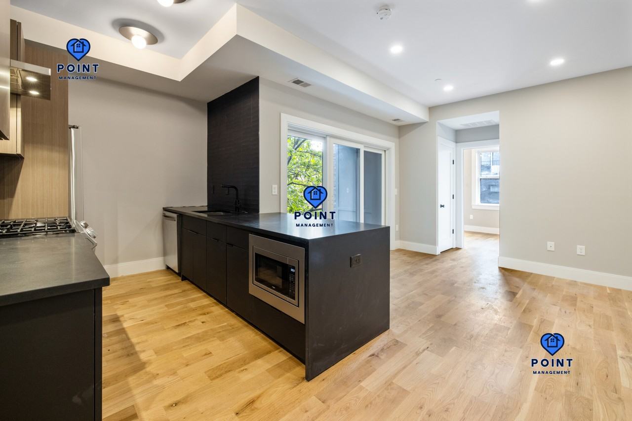 66 Lubec - Photo 2 of 23